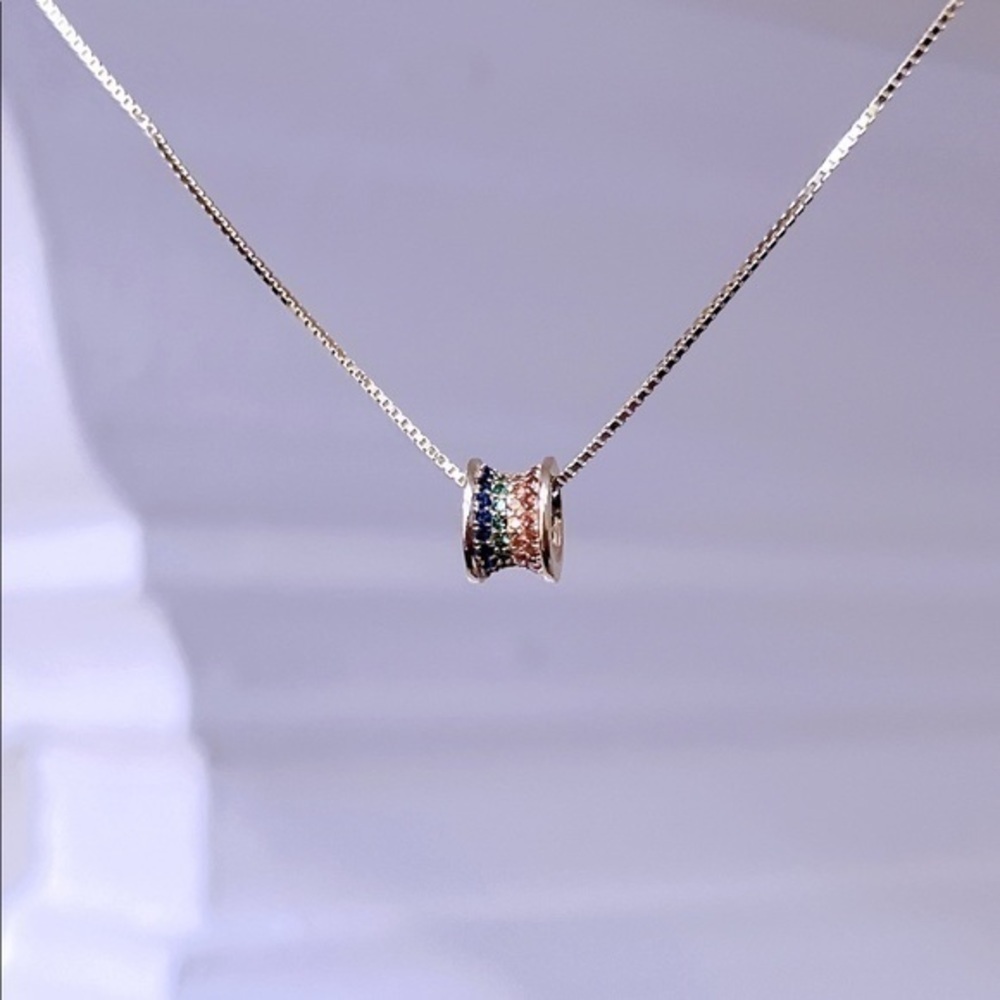 18K Gold Vermeil 🌈 Rainbow B.zero1 necklace - Picture 3 of 6